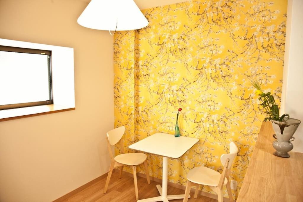Apartment Sleeps 9 / Near Expo & Usj / 3min Sta / 2 Bath *