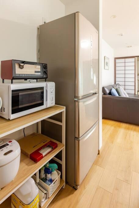 Apartment Sleeps 9 / Near Expo & Usj / 3min Sta / 2 Bath