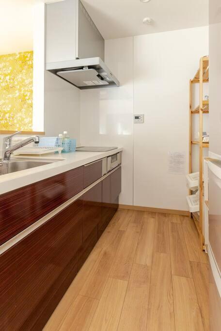 Sleeps 9 / Near Expo & Usj / 3min Sta / 2 Bath